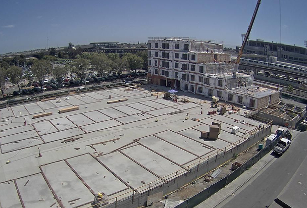 Modular Units Being Installed at Coliseum Connections